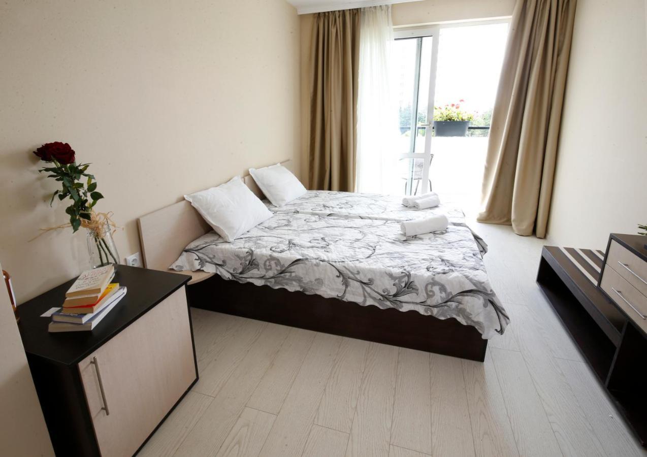 Stayinn Rainbow Houses Beachfront By Asteri Hotels Sunny Beach Exterior foto