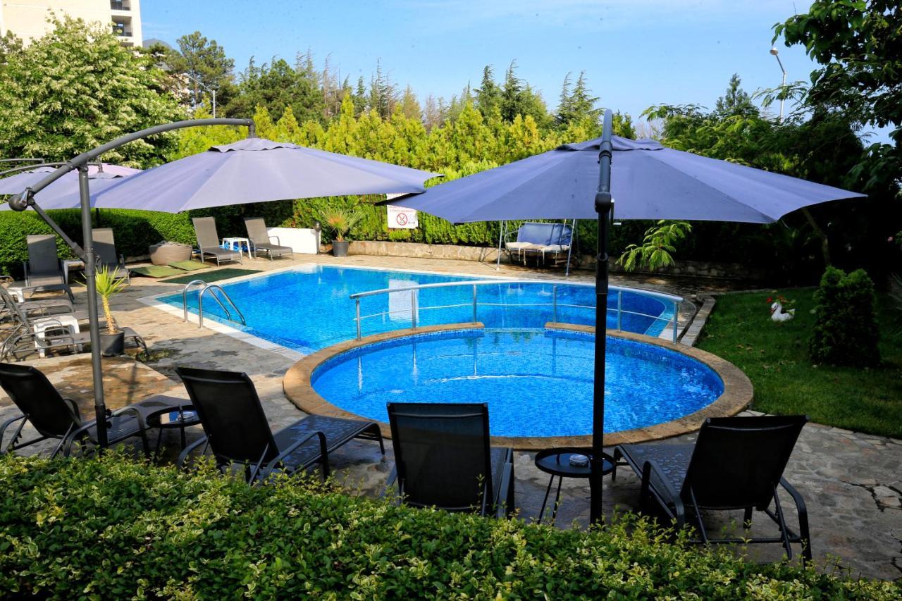 Stayinn Rainbow Houses Beachfront By Asteri Hotels Sunny Beach Exterior foto